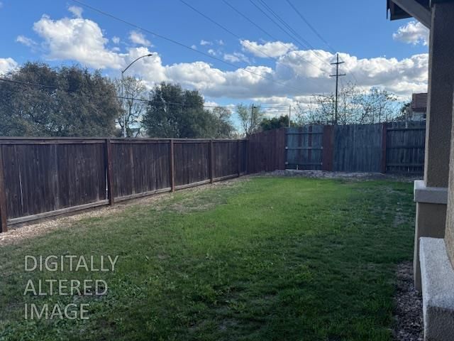 4650 Debralee Way, Sacramento, CA 95838