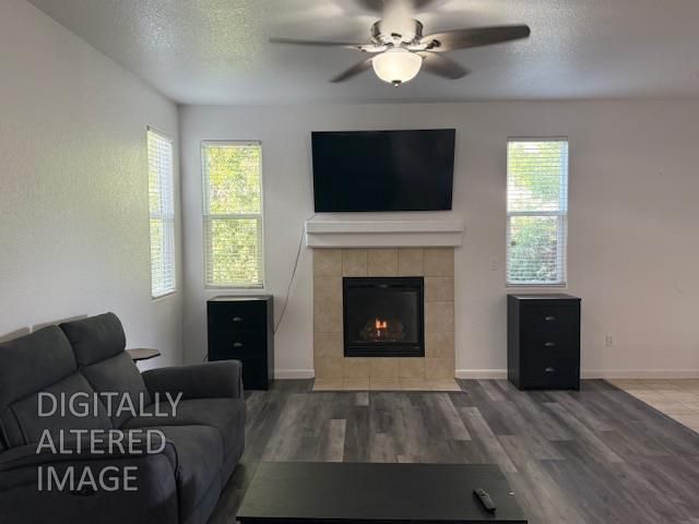 4650 Debralee Way, Sacramento, CA 95838