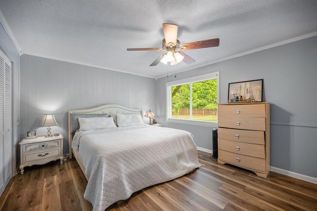 101 Bobolink Ln., Longview, TX 75603