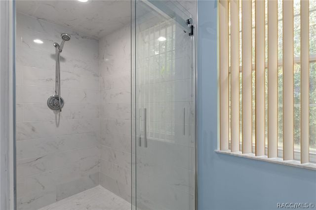 2460 W Pine Ridge Boulevard, Beverly Hills, FL 34465
