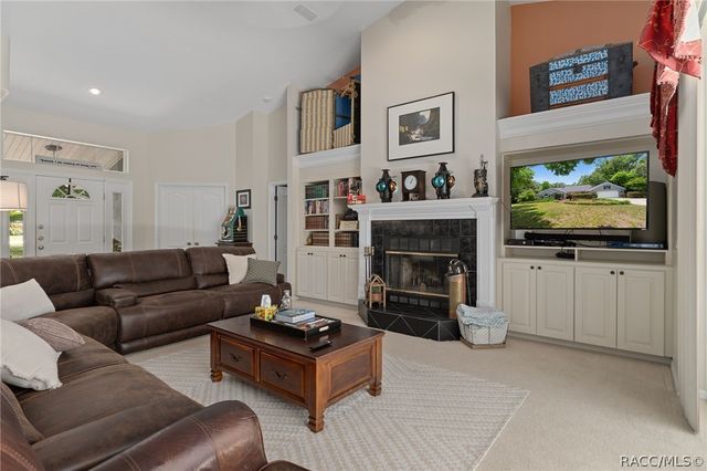 2460 W Pine Ridge Boulevard, Beverly Hills, FL 34465