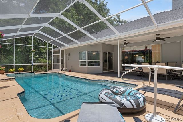 2460 W Pine Ridge Boulevard, Beverly Hills, FL 34465