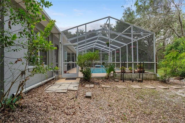 2460 W Pine Ridge Boulevard, Beverly Hills, FL 34465