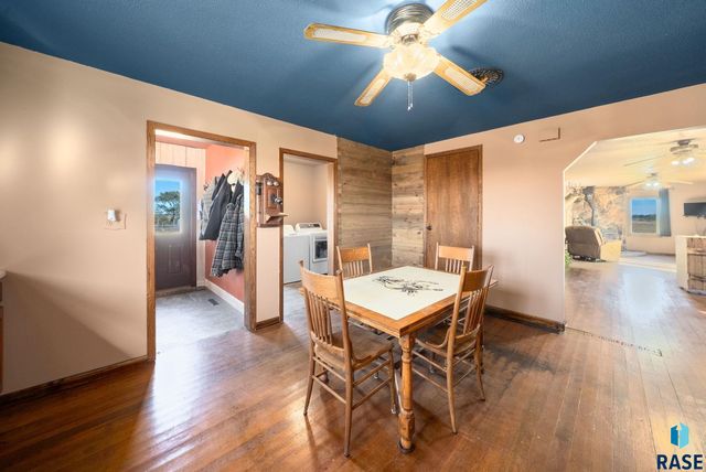 46338 278th St Street, Lennox, SD 57039