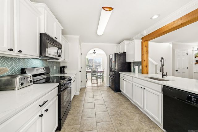 81 Earnhardt Circle, Cabot, AR 72023