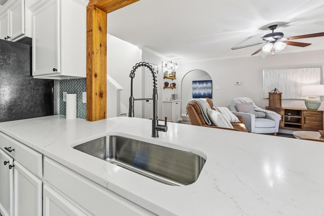 81 Earnhardt Circle, Cabot, AR 72023