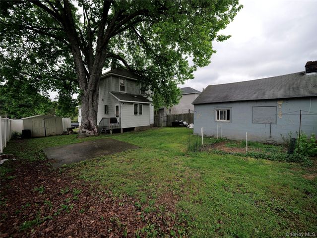 809 South Street, Newburgh, NY 12550
