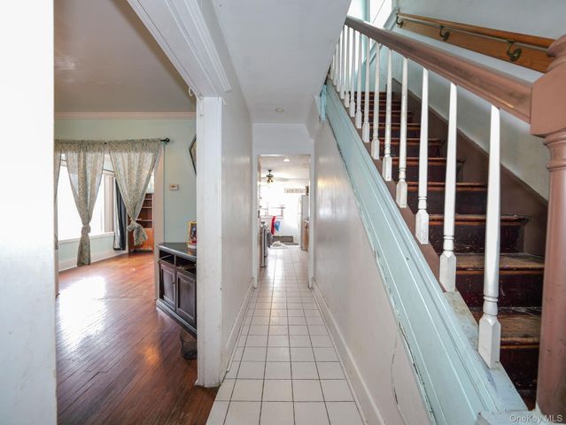 809 South Street, Newburgh, NY 12550