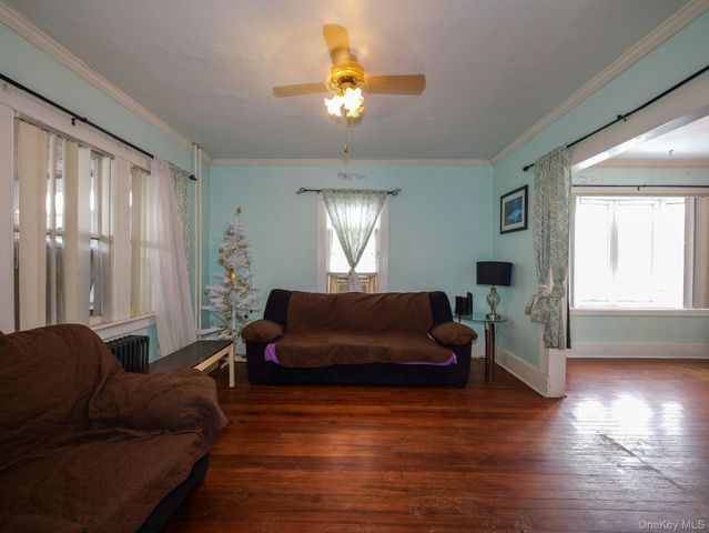809 South Street, Newburgh, NY 12550