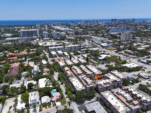 1033 NE 17th Way 1204, Fort Lauderdale, FL 33304