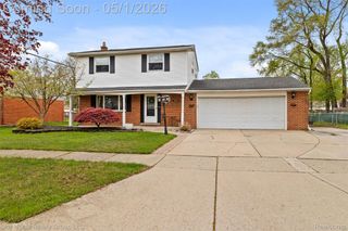 36801 Barr Street, Clinton Charter Township, MI 48035