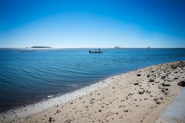 502 MAIN STREET 207, Horseshoe Beach, FL 32648