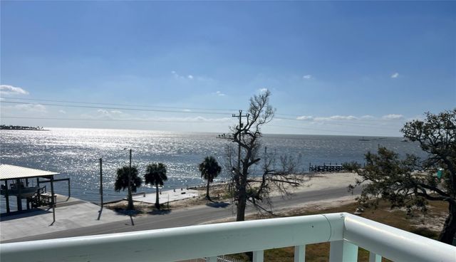 502 MAIN STREET 207, Horseshoe Beach, FL 32648