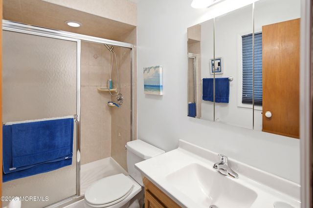 95 Idlebrook Lane, Aberdeen, NJ 07747