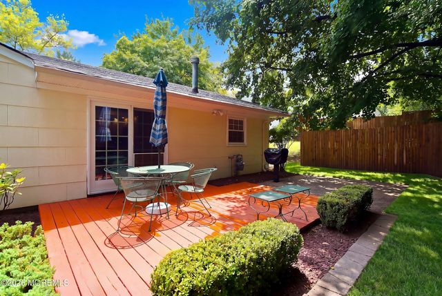 95 Idlebrook Lane, Aberdeen, NJ 07747