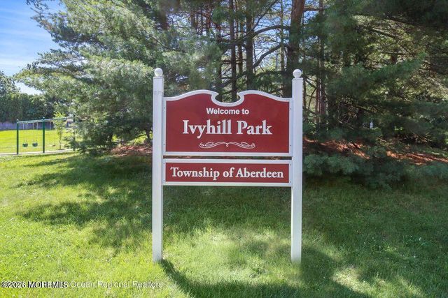 95 Idlebrook Lane, Aberdeen, NJ 07747