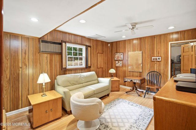 95 Idlebrook Lane, Aberdeen, NJ 07747