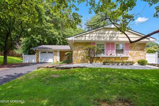 95 Idlebrook Lane, Aberdeen, NJ 07747
