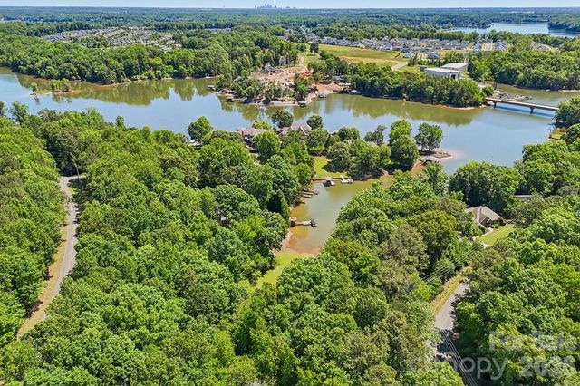 0 Catawba Cove Drive, Belmont, NC 28012