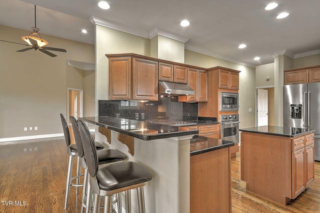 17 Cypress Ridge Court, Jonesborough, TN 37659