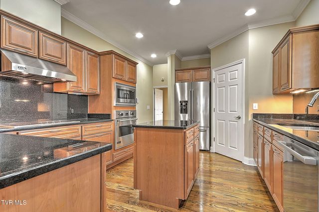 17 Cypress Ridge Court, Jonesborough, TN 37659