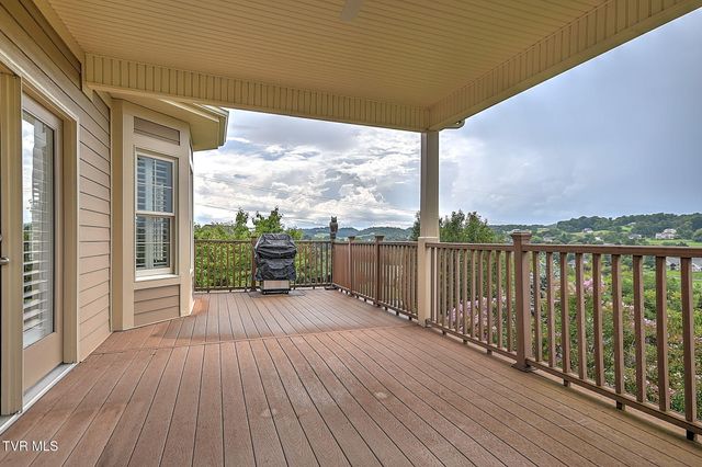 17 Cypress Ridge Court, Jonesborough, TN 37659