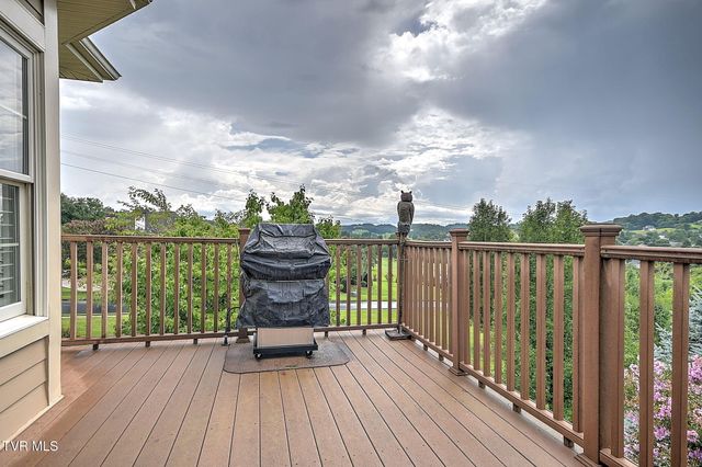 17 Cypress Ridge Court, Jonesborough, TN 37659