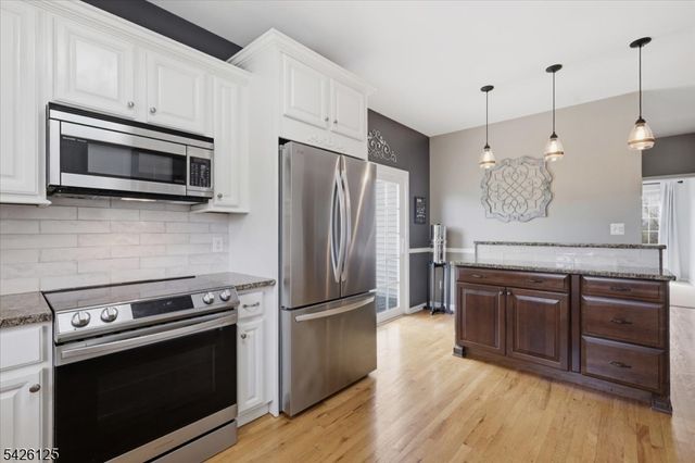 100 Distillery Rd, Readington Twp., NJ 08889