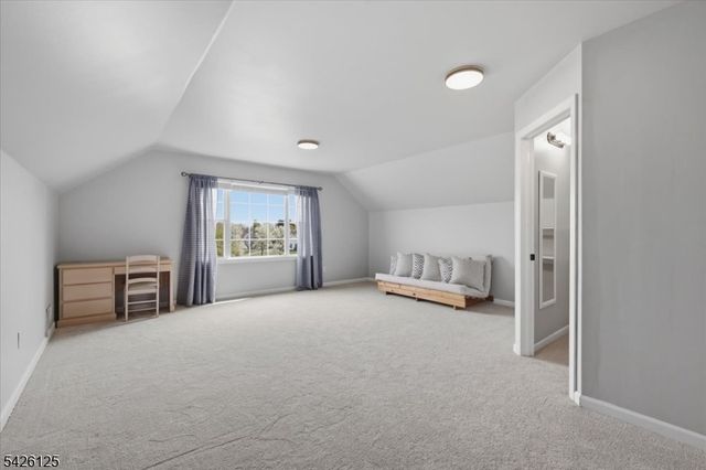 100 Distillery Rd, Readington Twp., NJ 08889