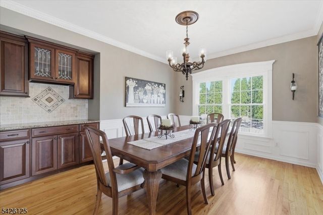 100 Distillery Rd, Readington Twp., NJ 08889