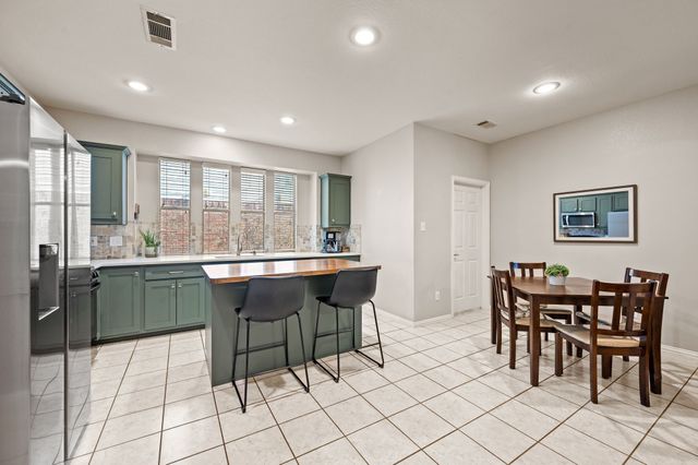 12033 Ringtail Drive, Fort Worth, TX 76244