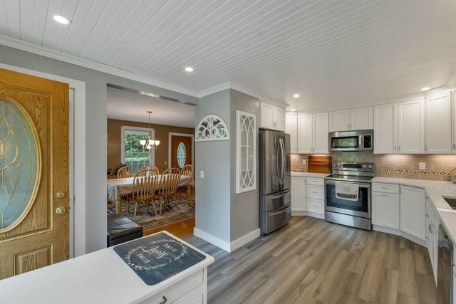 29 Hunt Avenue, Franklin, NH 03235