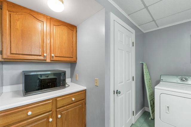 29 Hunt Avenue, Franklin, NH 03235