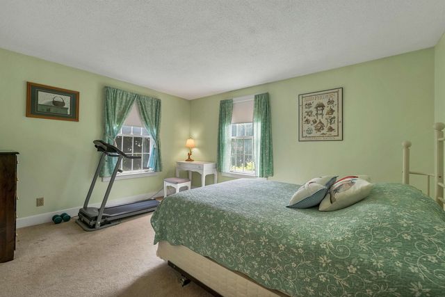 29 Hunt Avenue, Franklin, NH 03235
