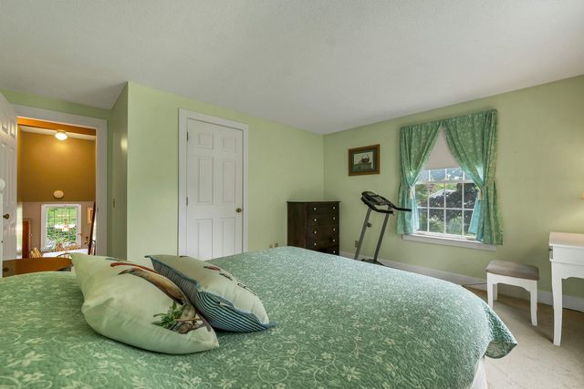 29 Hunt Avenue, Franklin, NH 03235