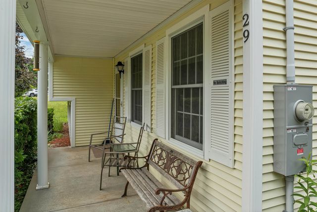 29 Hunt Avenue, Franklin, NH 03235