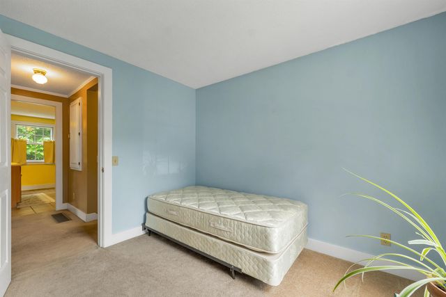 29 Hunt Avenue, Franklin, NH 03235
