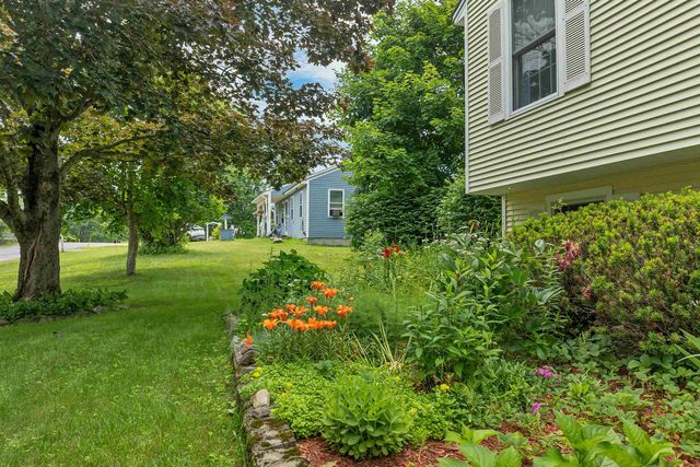 29 Hunt Avenue, Franklin, NH 03235