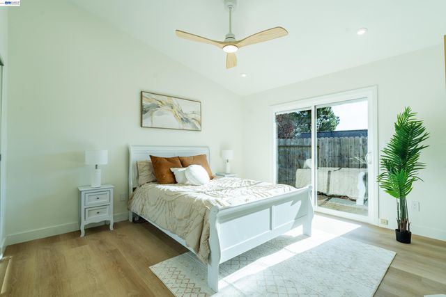 1057 Topsail Drive, Vallejo, CA 94591