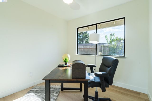 1057 Topsail Drive, Vallejo, CA 94591
