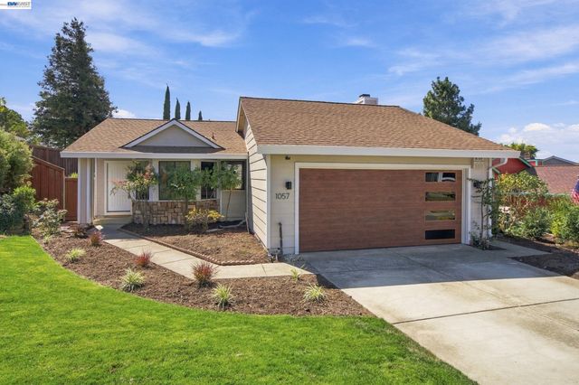 1057 Topsail Drive, Vallejo, CA 94591