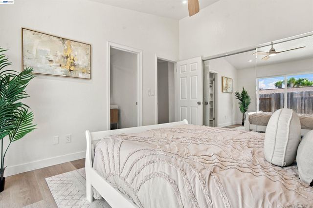 1057 Topsail Drive, Vallejo, CA 94591