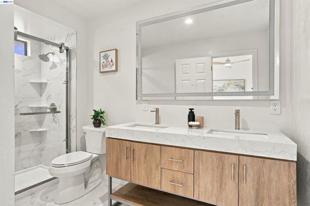 1057 Topsail Drive, Vallejo, CA 94591