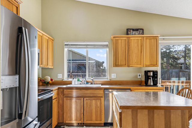 16485 Cassidy Drive, La Pine, OR 97739