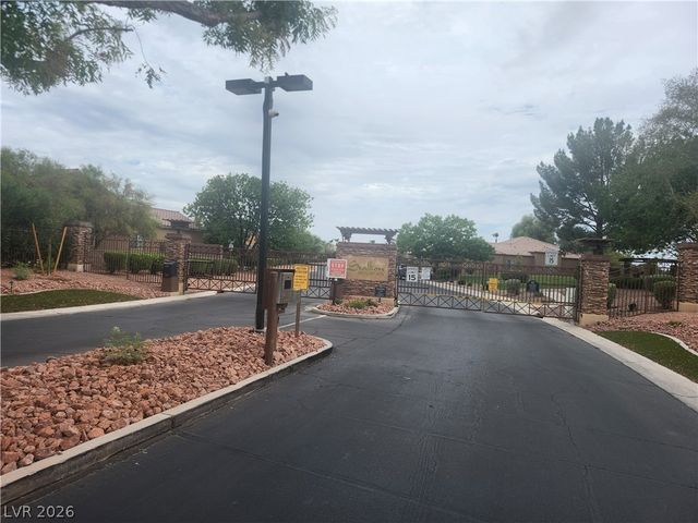 5599 River Highlands Place, Las Vegas, NV 89122