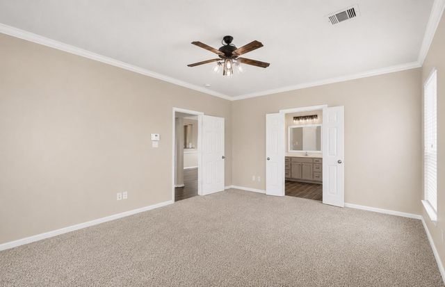 3821 Houston Lake Drive, Pearland, TX 77581