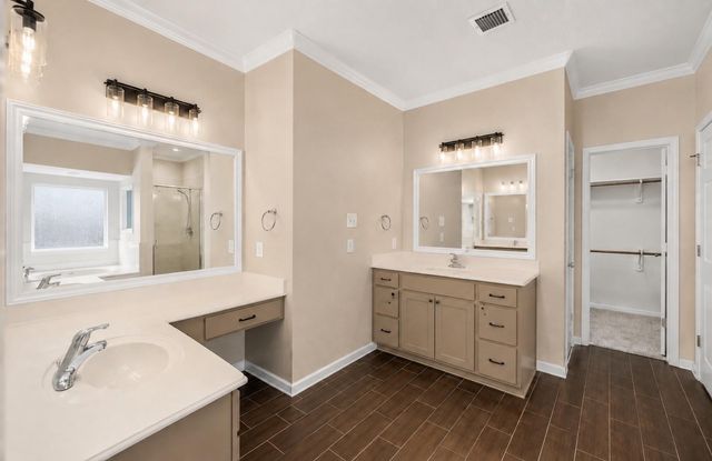 3821 Houston Lake Drive, Pearland, TX 77581