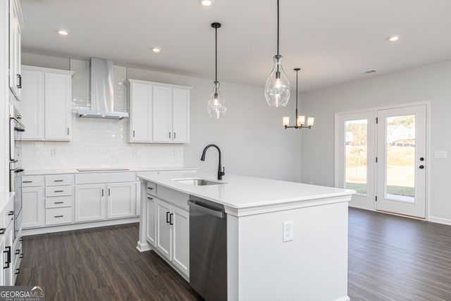 121 Chattahoochee Circle, Locust Grove, GA 30248