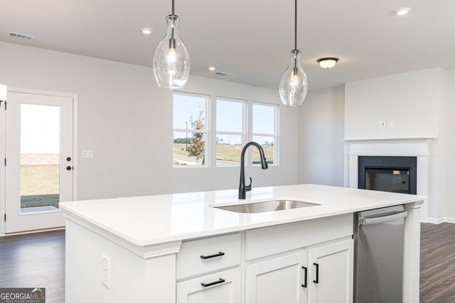 121 Chattahoochee Circle, Locust Grove, GA 30248