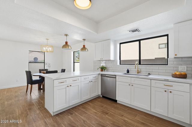 9872 E DEL MONTE Avenue, Gold Canyon, AZ 85118